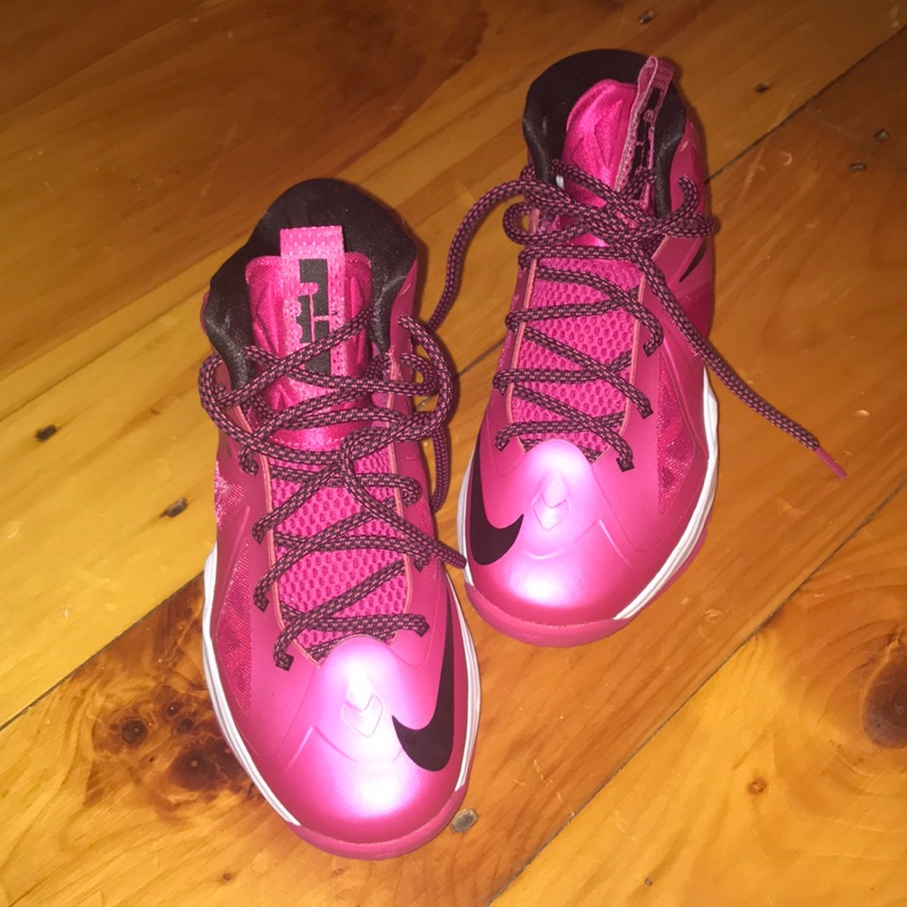 Lebron 10 fireberry/black/white